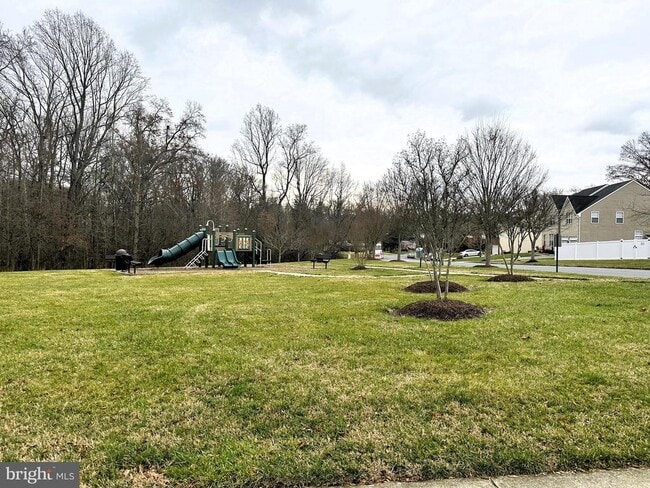 Building Photo - 7045 Sand Cherry Way