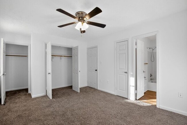 Building Photo - 21864 Ronald Dr