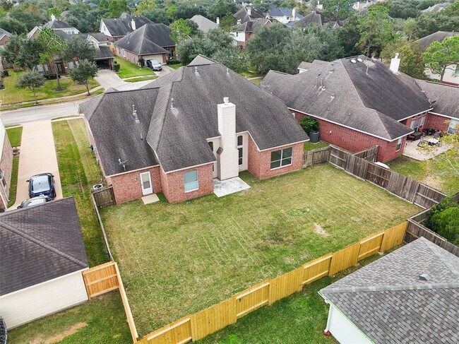 Building Photo - 13909 Stonewood Ct