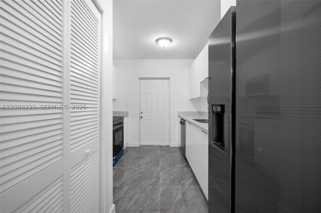 Building Photo - 2448 NW 42nd St