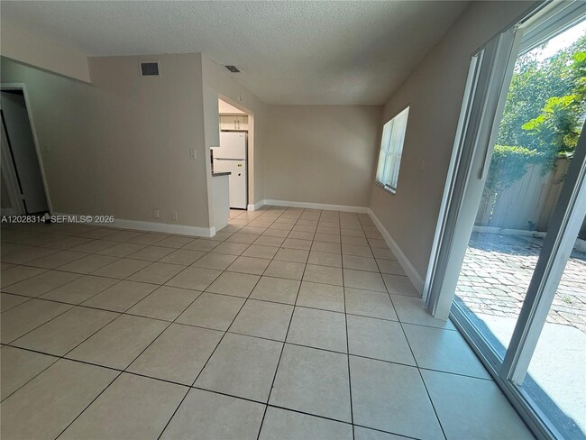 Building Photo - 2216 NW 59th Way