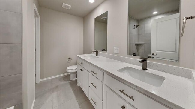 Building Photo - 9121 NW 127th St