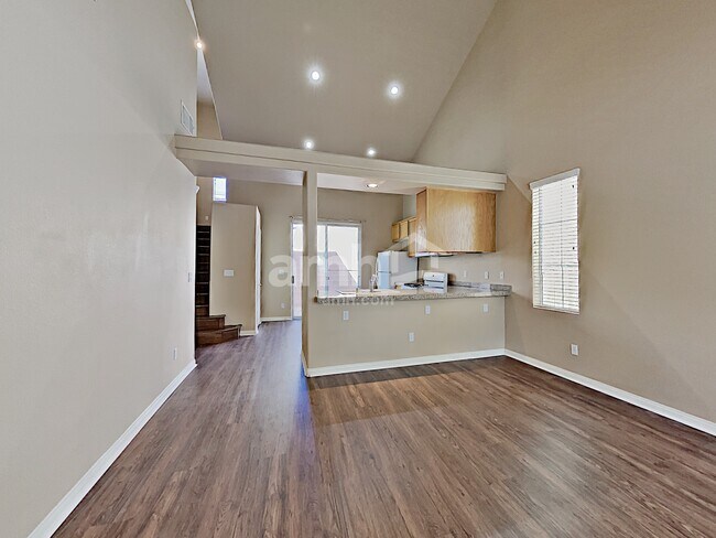 Building Photo - 6060 Glowing Cottage Ct