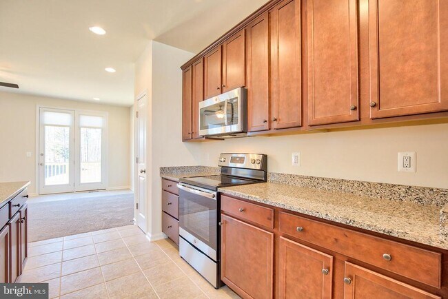 Building Photo - 127 Keller Ct