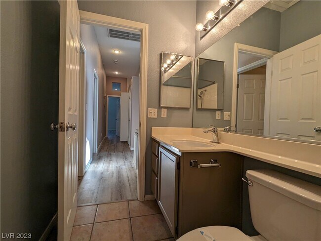 Building Photo - 10500 White Heath Ct