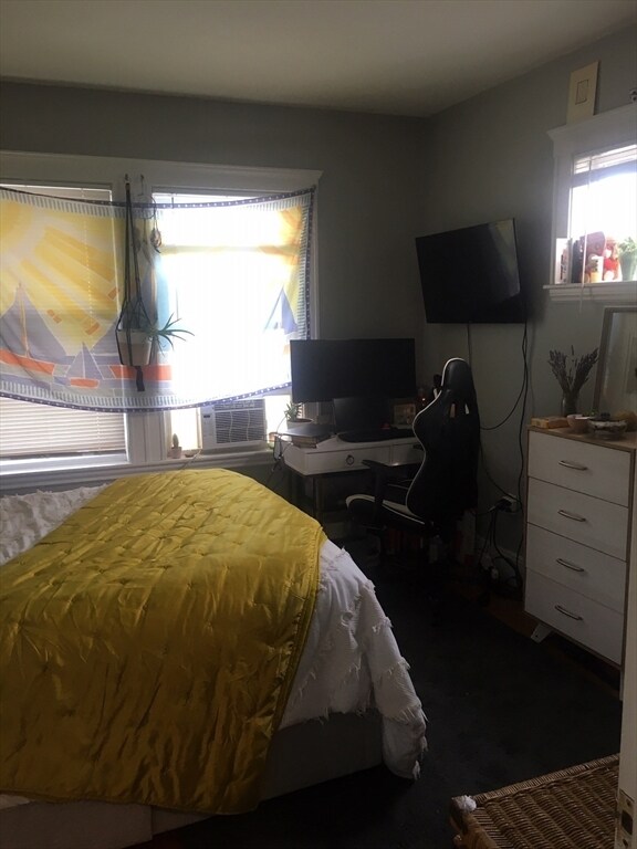 Building Photo - 7 Weld Hill St