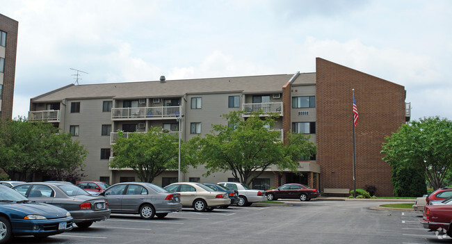 Building Photo - Luther Manor