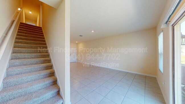 Building Photo - 67 Oarsman Xing Dr