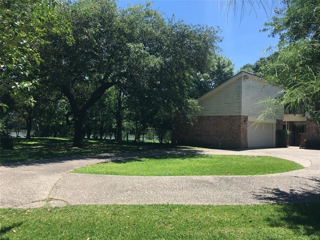 Building Photo - 2775 N 11th St