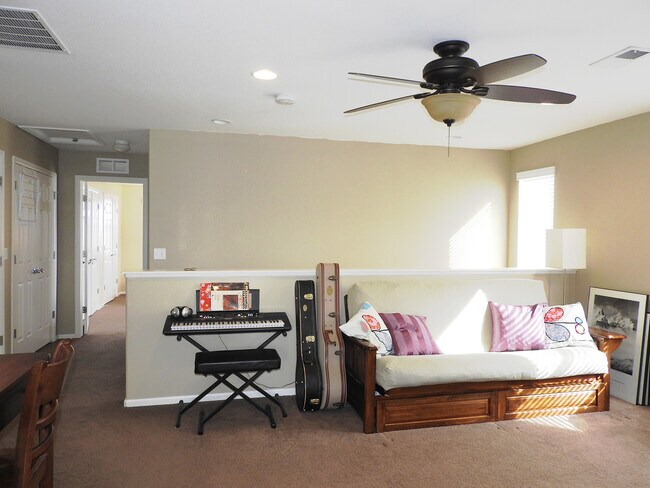 Building Photo - Central Park Home for Rent