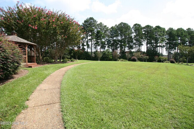 Building Photo - 620 Elfin Ct