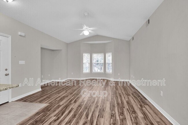Building Photo - 1501 Partin Dr N