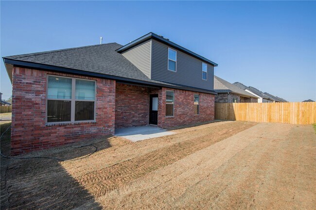 Building Photo - 7104 SW High Meadow Blvd