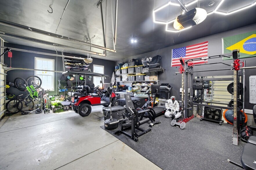 Building Photo - 6011 Latta Springs Cir