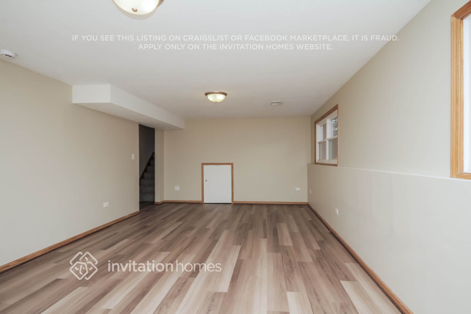 Building Photo - 150 E Winthrop Ave