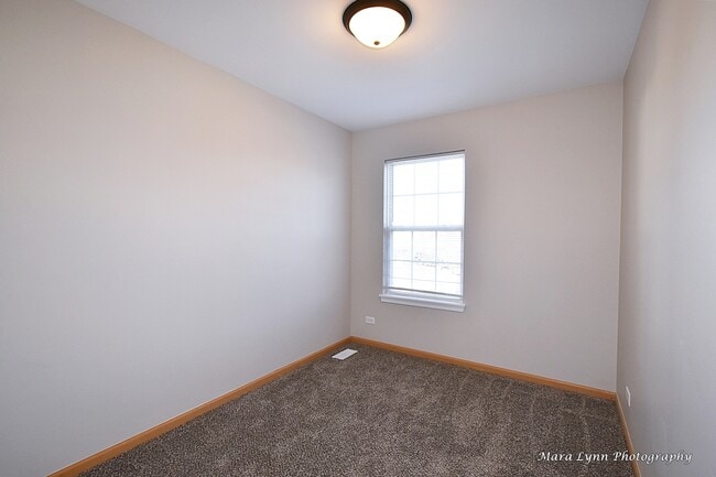 Building Photo - 2824 Wheatland Ct
