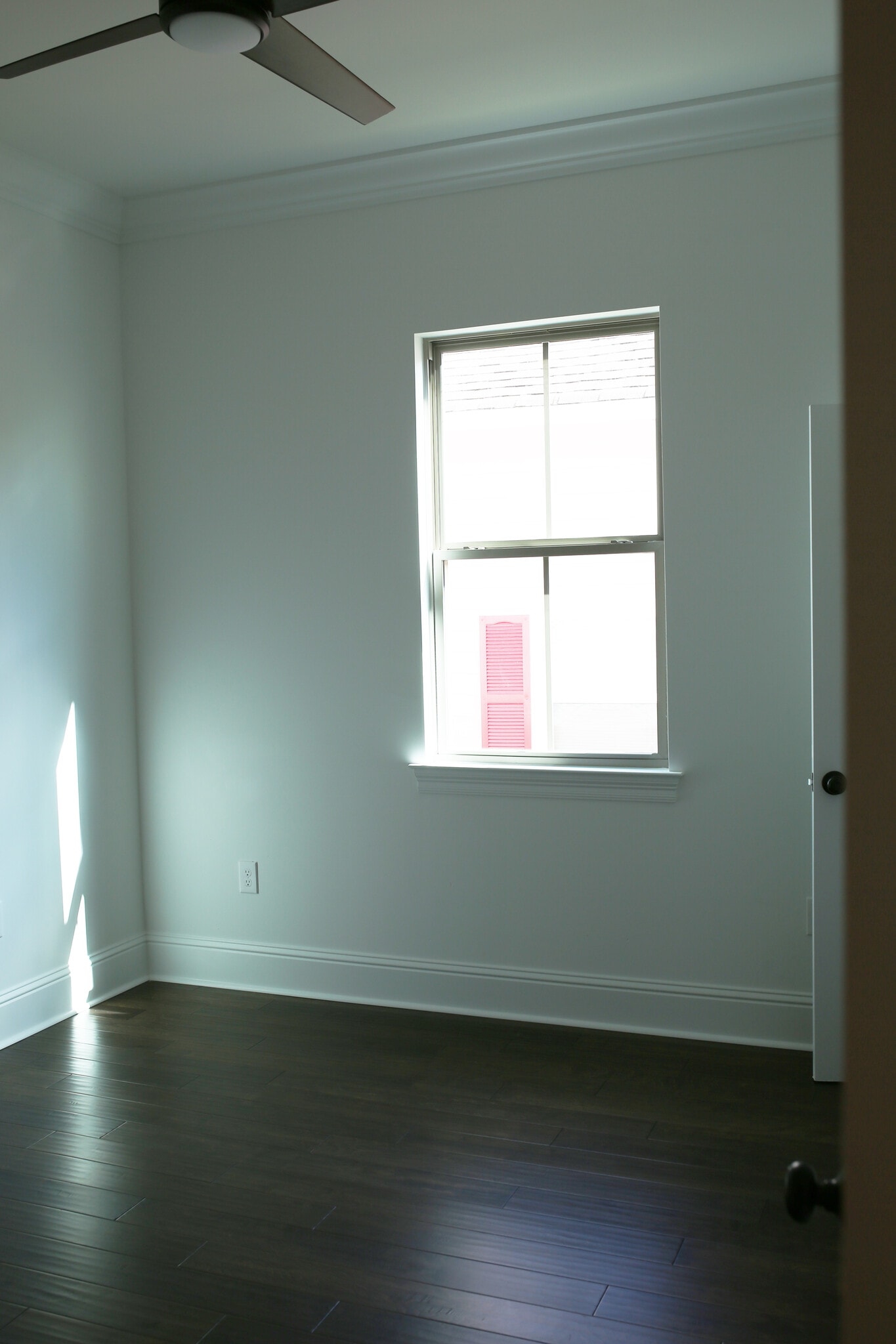 Building Photo - 4205 S Prieur St