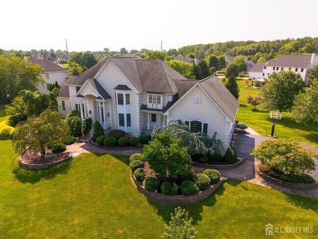 Building Photo - 19 Meadowlark Dr