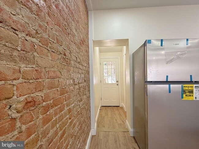 Building Photo - 2762 Martha St