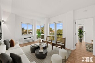 Building Photo - 3 bedroom in BROOKLYNBrooklyn NY 11238