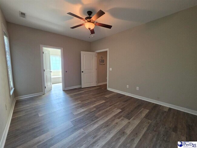 Building Photo - 3022 Red Berry Circle