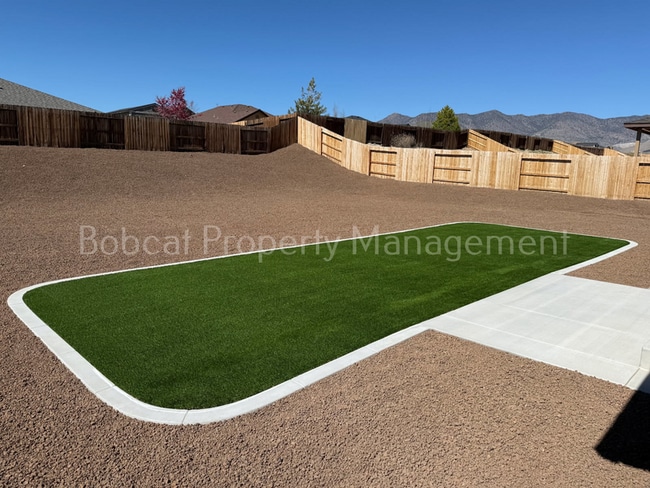 Building Photo - 909 Saltbrush Rd