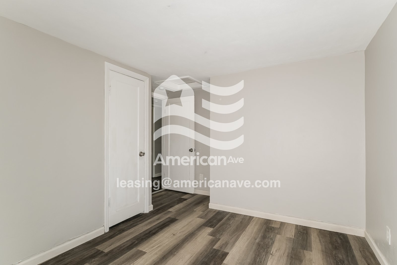 Building Photo - 9207 Bobb Ave