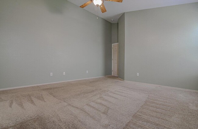 Building Photo - 3408 Campanella Dr