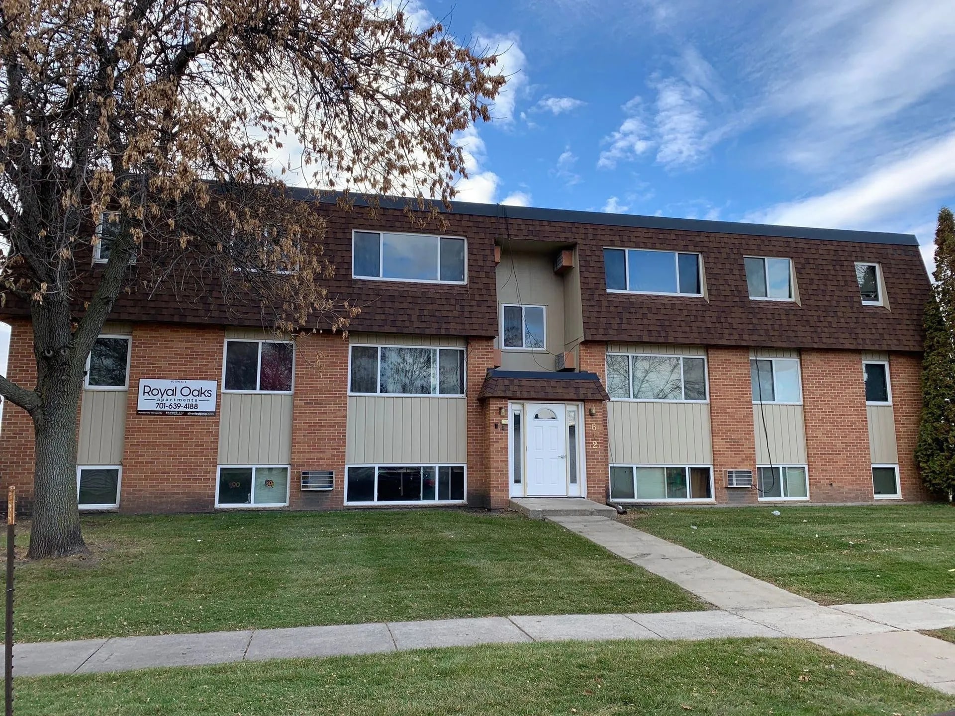 Building Photo - 530 5th St E
