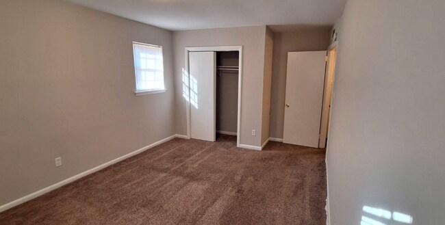Building Photo - Looking for something new??? Coming Soon! Move In Special - $0 security deposit!!