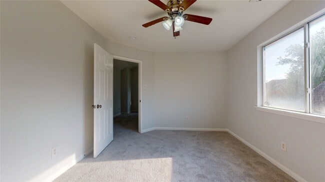 Building Photo - 15319 Cobblestone Point Ct