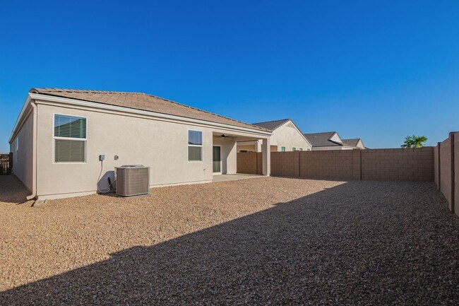 Building Photo - Beautiful 5-Bed Dream Home in The Village at Copper Basin