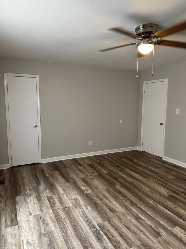 Building Photo - 4100 N Ocoee St