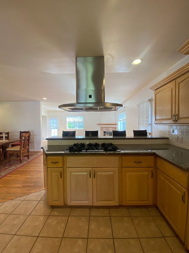 Building Photo - Charming Home in Covina