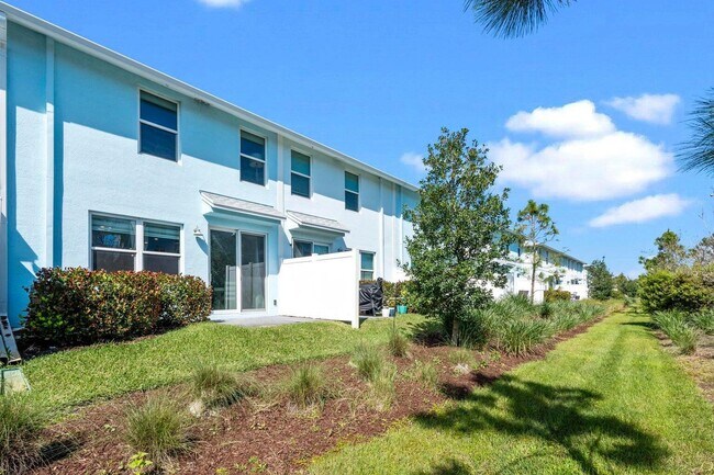 Building Photo - 359 Angler Dr