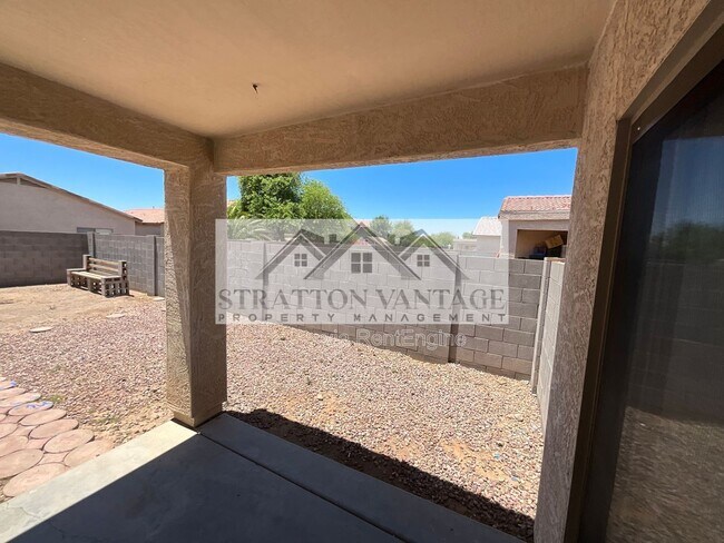 Building Photo - 9257 W Virginia Ave