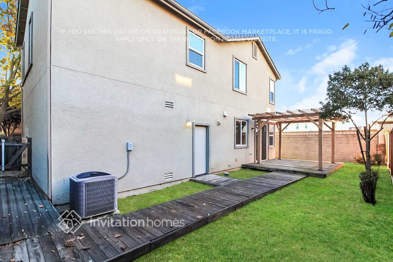 Building Photo - 16 Shadmoor Pl