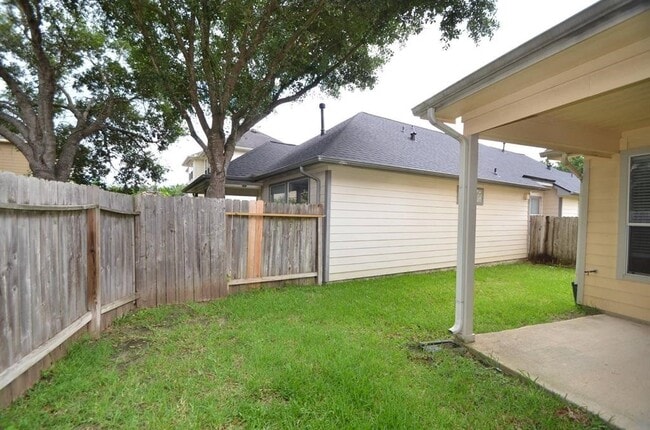 Building Photo - 21626 Shallow Glen Ln