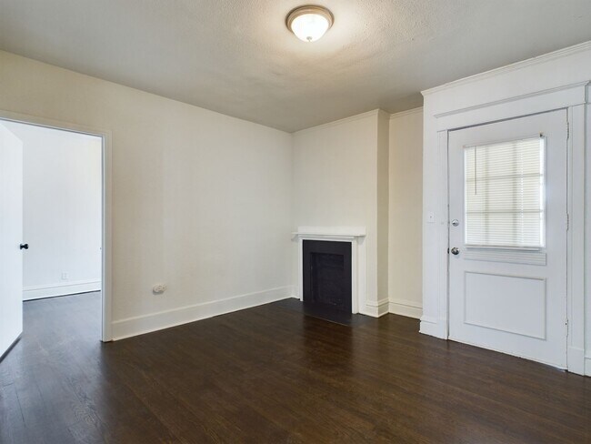 Building Photo - 3937-3939 Troost Ave