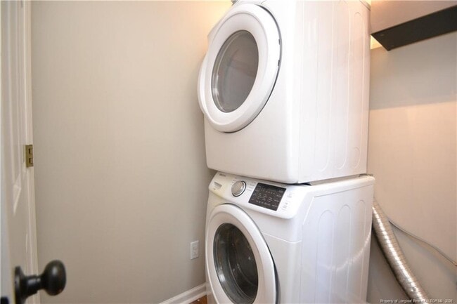 Building Photo - 4208 Loon Ln