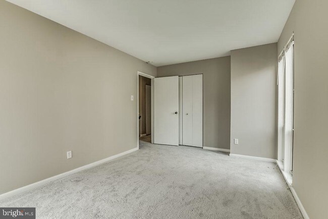 Building Photo - 7301 Larrup Ct