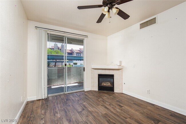 Building Photo - 4960 Harrison Dr