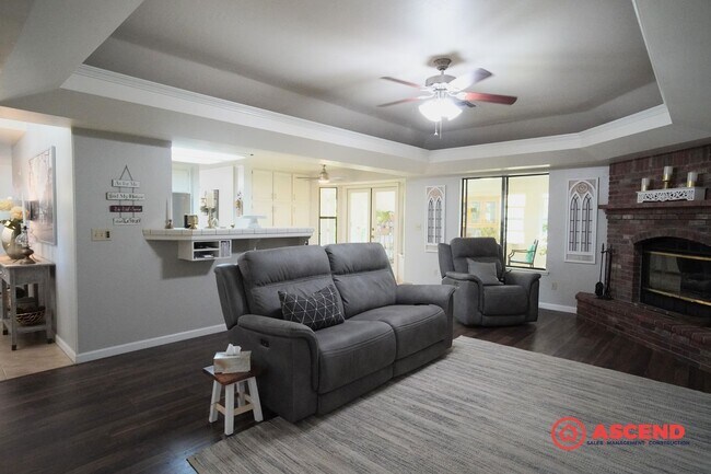 Building Photo - FULLY FURNISHED, Beautiful Home Located In Rosedale Area!