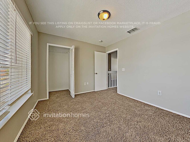 Building Photo - 1444 Carey Glen Cir