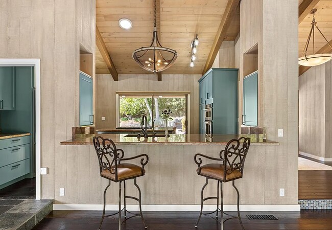 Building Photo - Rancho Alisal Drive