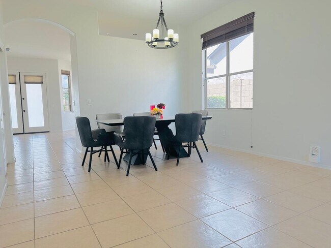 Building Photo - 21546 N 72nd Way