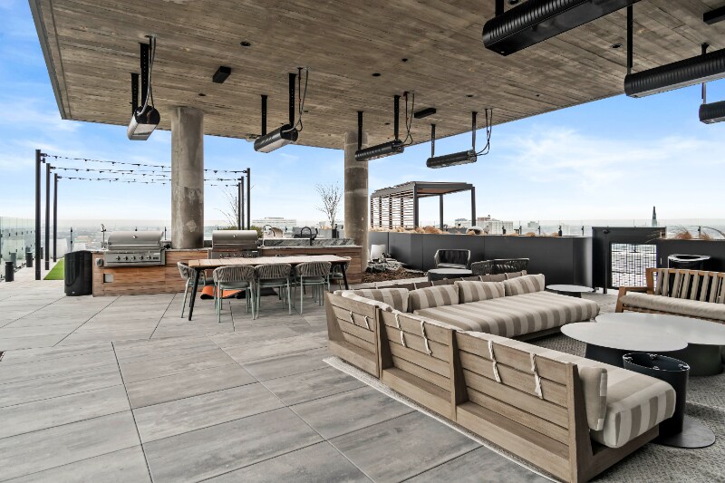 Building Photo - 1415 W Randolph St