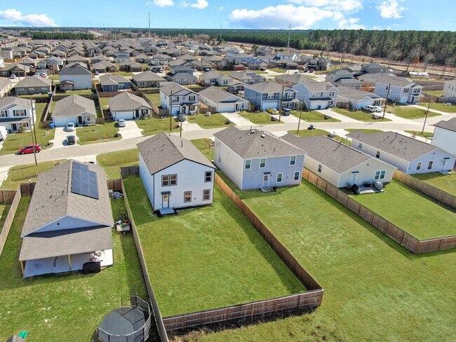 Building Photo - 68 Rd 51026