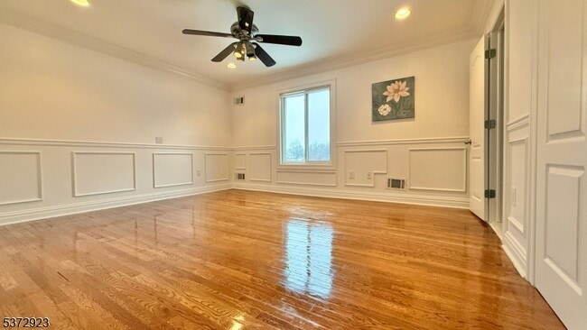 Building Photo - 38 Park St