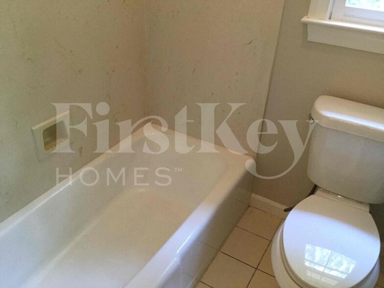 Building Photo - 3277 Embry Downs Ct